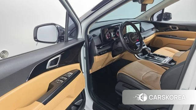 Kia Carnival 4th generation 2023 Белый из Кореи, фото 2