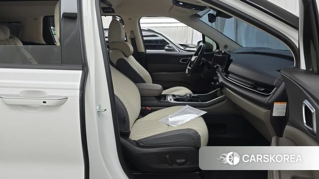 Kia The New Carnival 4th Generation 2025 Белый из Кореи, фото 2