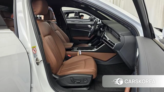 Audi A6 (C8) 2020 Белый из Кореи, фото 2