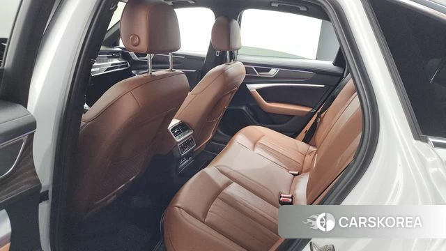 Audi A6 (C8) 2023 Белый из Кореи, фото 2