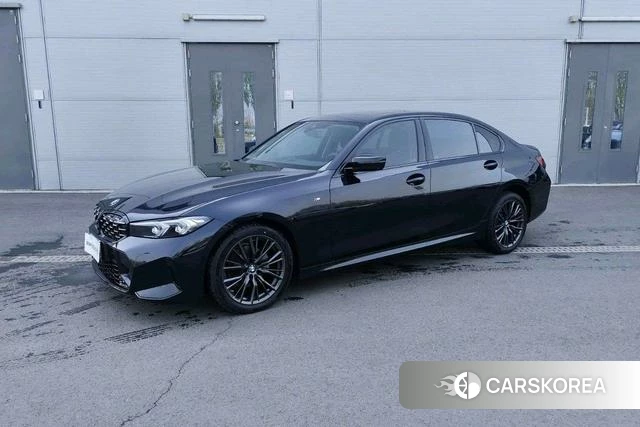 BMW 3 series 2025 Черный из Китая, фото 2