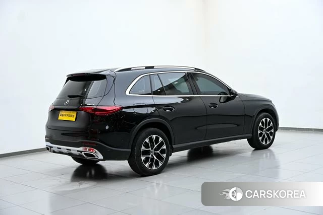 Mercedes-Benz GLC 2023 Черный из Китая, фото 2