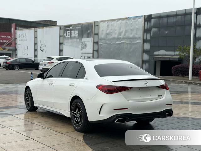Mercedes-Benz Class C 2025 Белый из Китая, фото 2