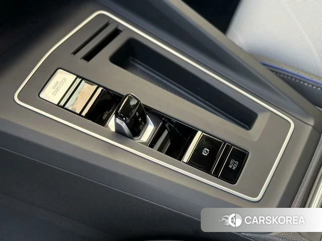 Volkswagen Golf 2026 Темно-серый из Китая, фото 2