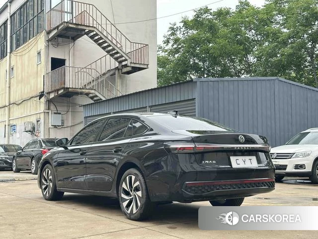 Volkswagen Passat 2024 Черный из Китая, фото 2