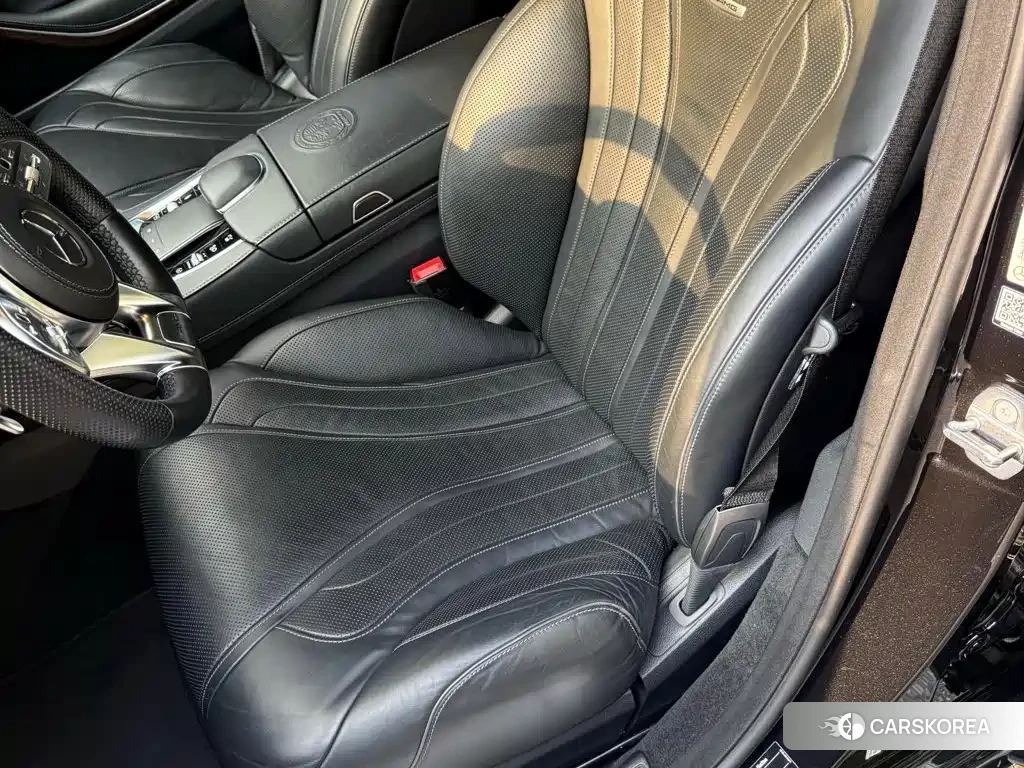 Mercedes-Benz S-class AMG 2019 Черный из Китая, фото 2