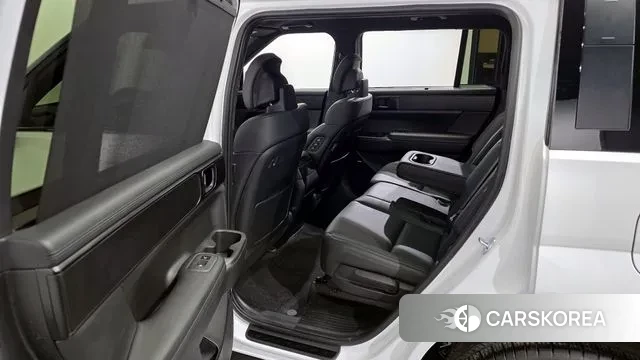 Hyundai Santa Fe (MX5) 2023 Белый из Кореи, фото 2