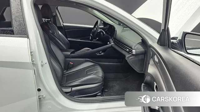 Hyundai Avante Hybrid (CN7) 2021 Белый из Кореи, фото 2