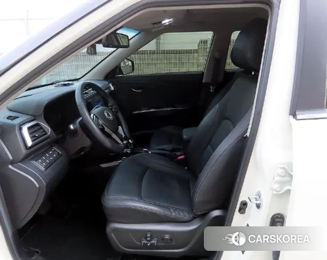 Ssangyong The New Tivoli 2023 Белый из Кореи, фото 2