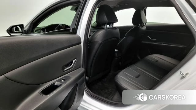 Hyundai Avante (CN7) 2020 Белый из Кореи, фото 2