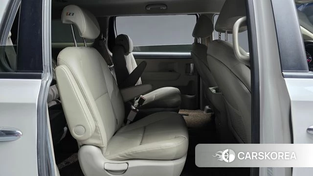 Kia All New Carnival 2018 Белый из Кореи, фото 2
