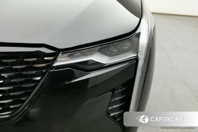 Cadillac CT4 2024 Черный из Китая, фото 2