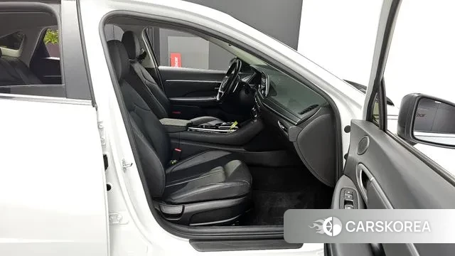 Hyundai Sonata (DN8) 2022 Белый из Кореи, фото 2