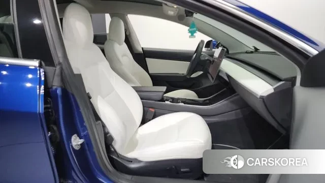 Tesla Model 3 2020 Синий из Кореи, фото 2