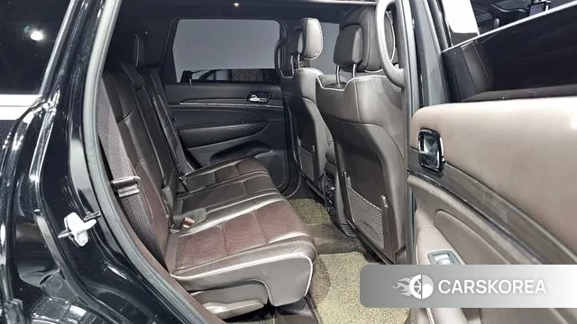 Jeep Grand Cherokee 2019 Черный из Кореи, фото 2