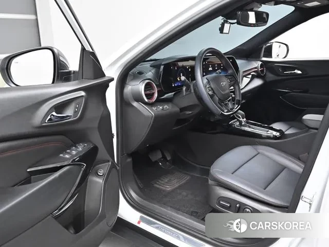 Chevrolet (GM Daewoo) Trax Crossover 2025 Белый из Кореи, фото 2