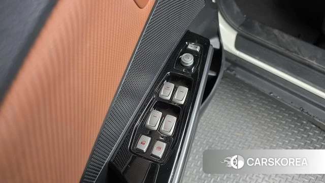 Ssangyong Tivoli Armor 2018 Белый из Кореи, фото 2