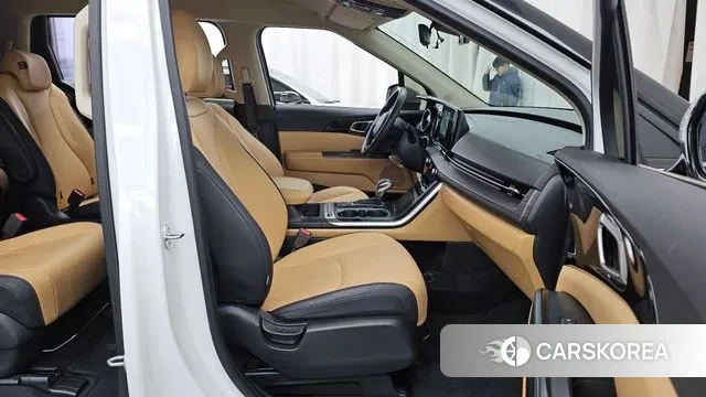 Kia Carnival 4th generation 2022 Белый из Кореи, фото 2