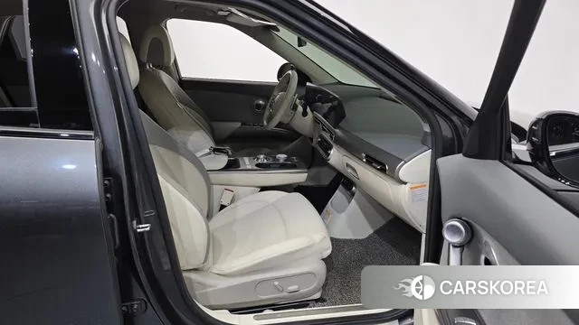 Genesis GV60 2022 Серый из Кореи, фото 2