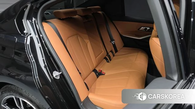 BMW 3 Series (G20) 2025 Черный из Кореи, фото 2