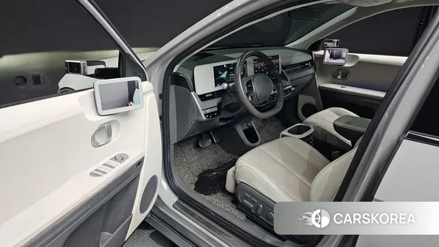 Hyundai Ionic 5 2022 Серебристо-серый из Кореи, фото 2