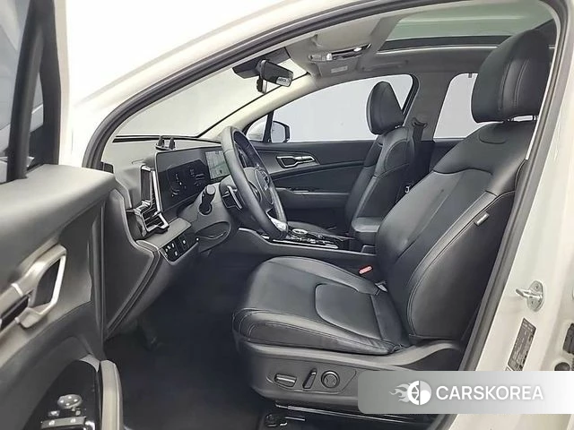 Kia Sportage 5th Generation Hybrid 2021 Белый из Кореи, фото 2