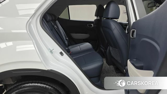 Hyundai Venue 2025 Белый из Кореи, фото 2