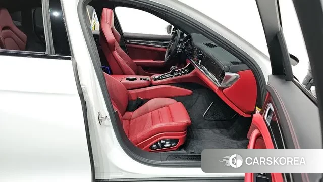 Porsche Panamera (971) 2021 Белый из Кореи, фото 2