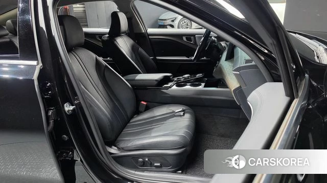 Kia K8 2023 Черный из Кореи, фото 2