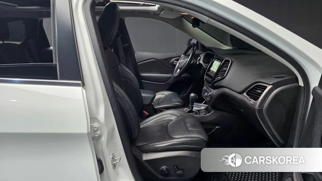 Jeep Cherokee (KL) 2021 Белый из Кореи, фото 2