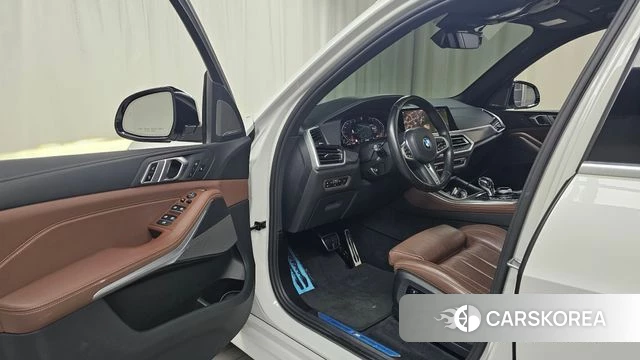 BMW X5 (G05) 2021 Белый из Кореи, фото 2