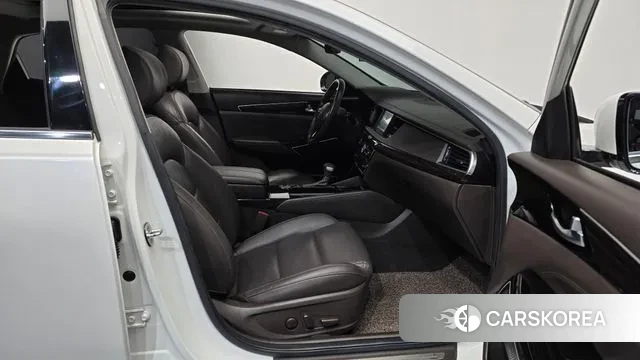 Kia Come New K7 2018 Белый из Кореи, фото 2