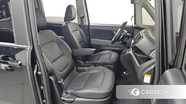 Kia The New Kia Ray EV 2023 Черный из Кореи, фото 2