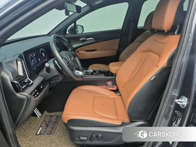 Kia Sportage 5th Generation Hybrid 2024 Серый из Кореи, фото 2