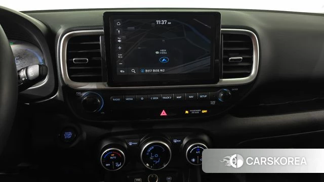 Hyundai Venue 2025 Белый из Кореи, фото 2