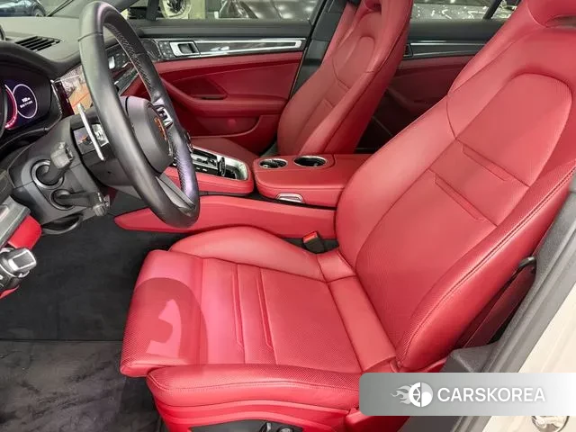 Porsche Panamera (971) 2022 Серебристо-серый из Кореи, фото 2