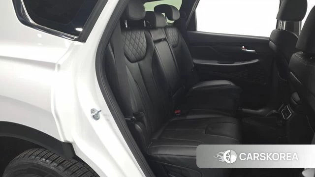 Hyundai The New Santa Fe 2022 Белый из Кореи, фото 2