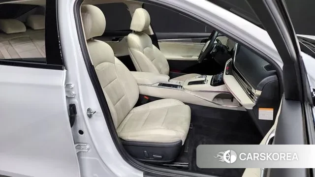 Hyundai The New Grandeur IG Hybrid 2021 Белый из Кореи, фото 2