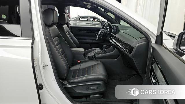 Honda CR-V 6th generation 2023 Белый из Кореи, фото 2