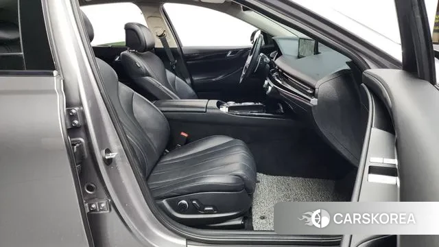 Genesis G80 (RG3) 2020 Серебряный из Кореи, фото 2