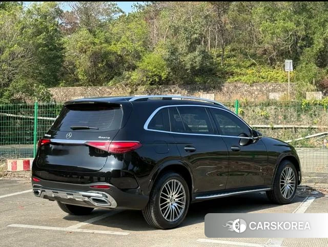 Mercedes-Benz GLC 2024 Черный из Китая, фото 2