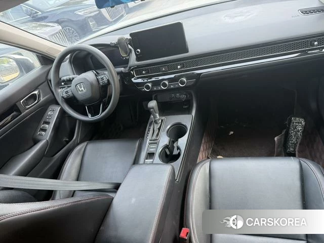 Honda Civic 2021 Белый из Китая, фото 2