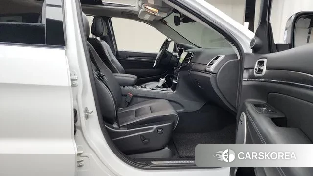 Jeep Grand Cherokee 2020 Белый из Кореи, фото 2