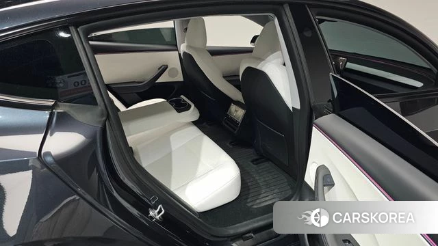 Tesla Model 3 2025 Серый из Кореи, фото 2