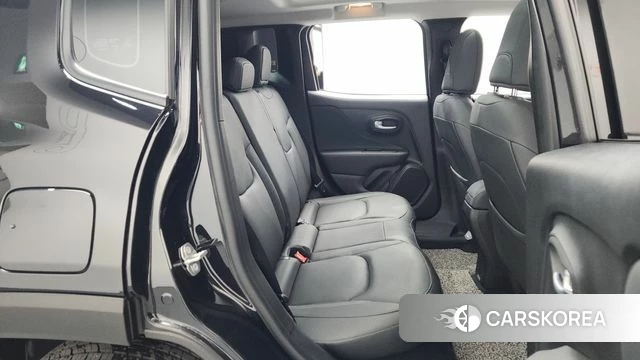 Jeep Renegade 2020 Черный из Кореи, фото 2