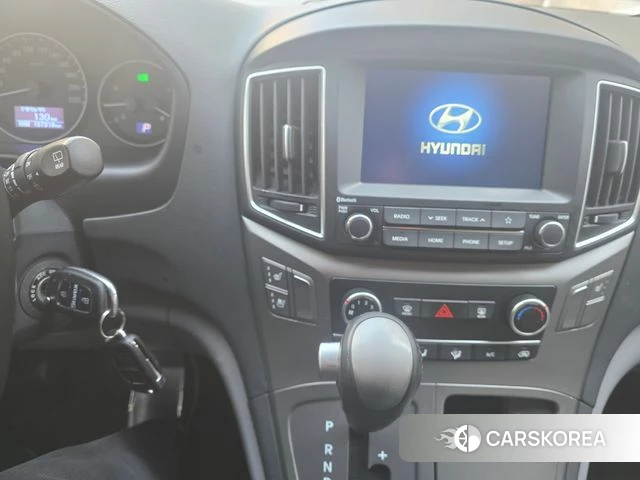 Hyundai The New Grand Starex 2020 Черный из Кореи, фото 2