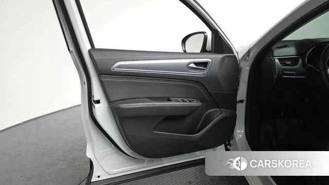 Renault Korea (Samsung) XM3 2022 Белый из Кореи, фото 2