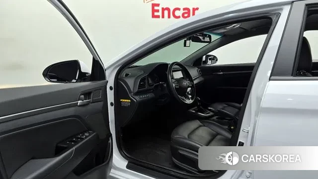 Hyundai The New Avante AD 2018 Белый из Кореи, фото 2