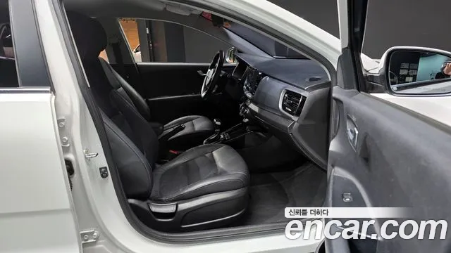 Kia Stonic id 2525701 из Кореи 2