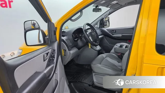 Hyundai The New Grand Starex 2019 Желтый из Кореи, фото 2